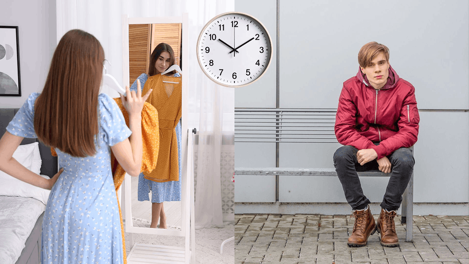 Eine Frau wählt vor einem Spiegel ein Outfit aus, während ein Mann in einer roten Jacke auf einer Bank im Freien wartet; eine Uhr zeigt die Zeit 10:10 an.
